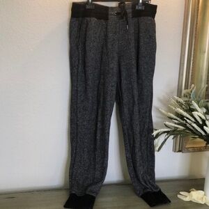 DKNY sweats size M dark gray